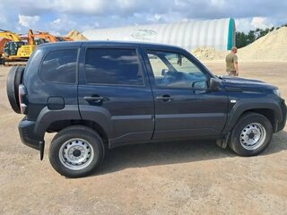 2023 Lada (ВАЗ) Niva Travel I, чёрный, 830000 рублей, вид 4