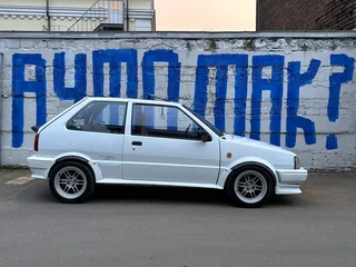 1988 Nissan Micra I (K10), белый, 313000 рублей, вид 3