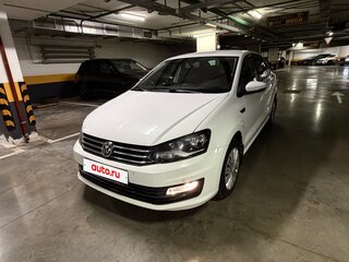 2018 Volkswagen Polo V Рестайлинг, белый, 1100000 рублей, вид 1