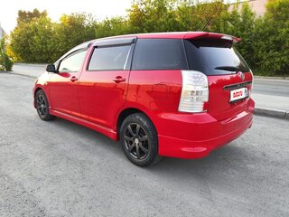 2004 Toyota Wish I, красный, 860000 рублей, вид 4