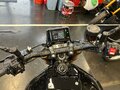2023 Yamaha XSR900, чёрный - вид 4