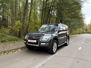 2015 Mitsubishi Pajero IV Рестайлинг 2, серый, 3250000 рублей, вид 1
