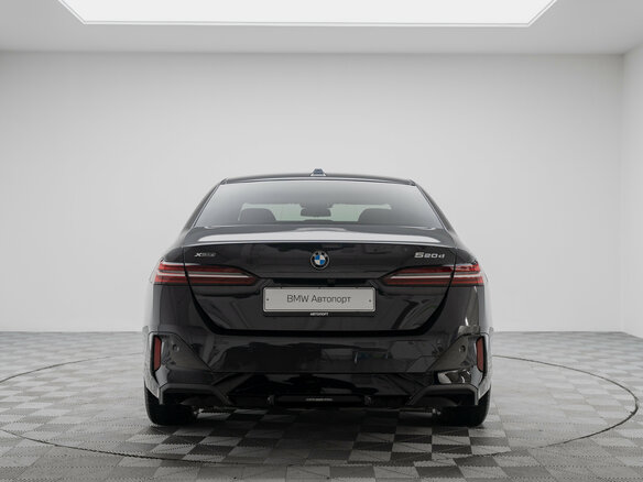 2023 BMW 5 серии 520d xDrive VIII (G60/G61/G68), серый, 7800000 рублей - вид 8