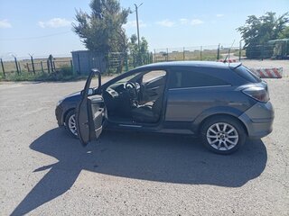 2008 Opel Astra GTC H Рестайлинг, серый, 300000 рублей, вид 5