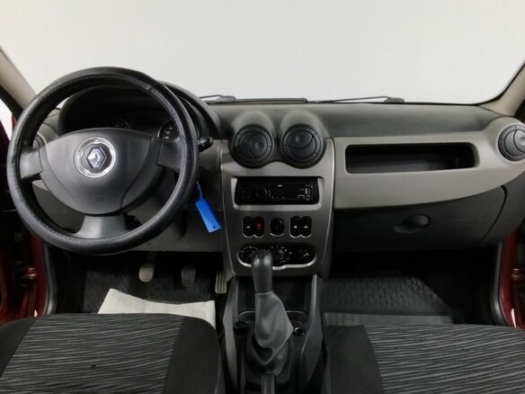 2013 Renault Sandero I, красный, 532000 рублей - вид 14