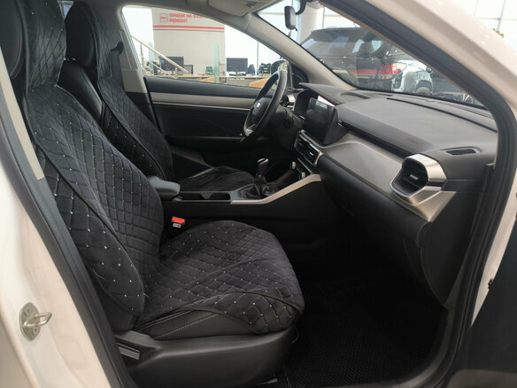 2025 Geely Coolray (Binyue L) I Рестайлинг 2, белый, 1580000 рублей - вид 10