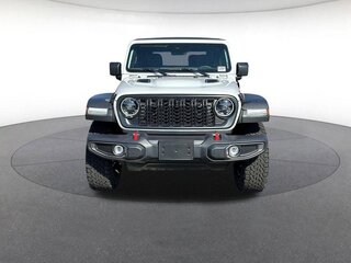 2025 Jeep Wrangler IV (JL) Рестайлинг, белый, 6106000 рублей, вид 2