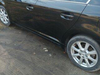 2009 Toyota Avensis III, чёрный, 950000 рублей, вид 4