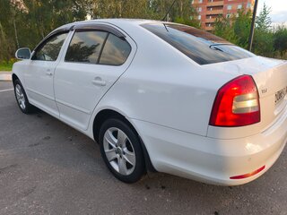 2013 Skoda Octavia II (A5) Рестайлинг, белый, 790000 рублей, вид 5