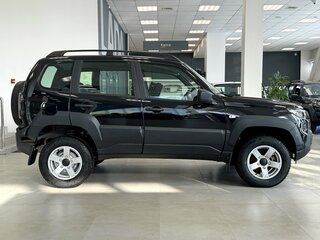 2026 Lada (ВАЗ) Niva Travel I Рестайлинг, чёрный, 1602000 рублей, вид 4