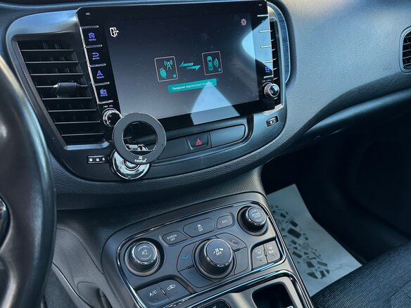 2015 Chrysler 200 II, серый, 1350000 рублей - вид 21