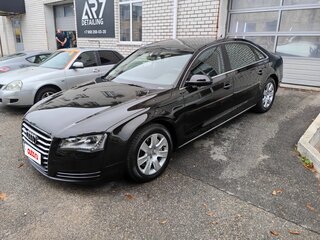 2013 Audi A8 Long III (D4), чёрный, 2900000 рублей, вид 2
