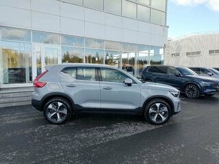 2026 Volvo XC40 I Рестайлинг, синий, 7850000 рублей, вид 2