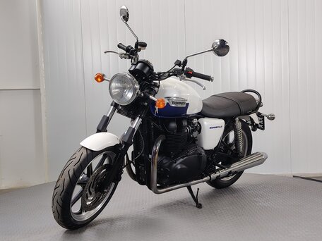 2014 Triumph Bonneville, белый, 659000 рублей, вид 4
