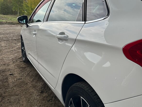 2012 Citroen C4 II, белый, 700000 рублей - вид 11
