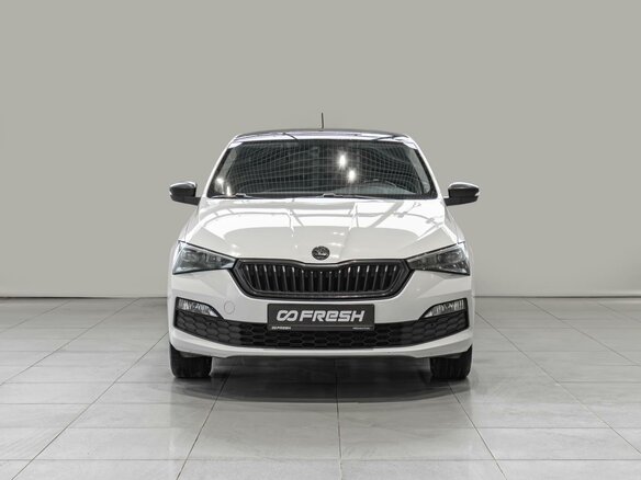 2021 Skoda Rapid II, белый, 1810000 рублей - вид 2