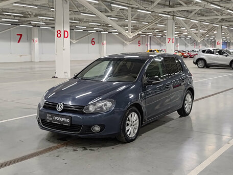 Volkswagen Golf VI