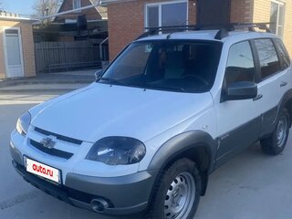 2018 Chevrolet Niva I Рестайлинг, белый, 870000 рублей, вид 1