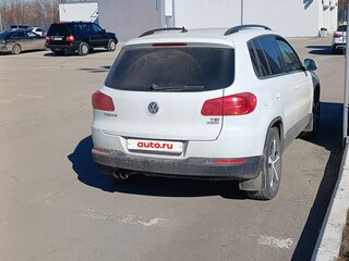 2014 Volkswagen Tiguan I Рестайлинг, белый, 1390000 рублей, вид 4