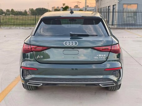 2023 Audi A3 Sportback 35 TFSI IV (8Y), зелёный, 2150000 рублей, вид 5