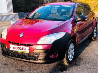 2010 Renault Megane III, красный, 645000 рублей, вид 1