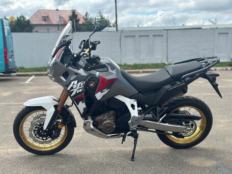 2026 Honda CRF 1000L Africa Twin, чёрный, 2390000 рублей, вид 2