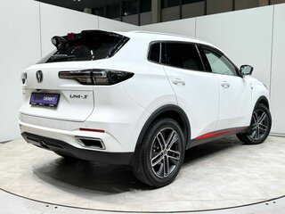 2024 Changan UNI-S I, белый, 2390000 рублей, вид 5