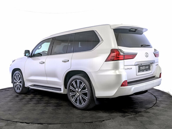 2020 Lexus LX 570 III Рестайлинг 2, белый, 10900000 рублей - вид 6