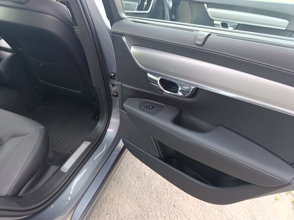 2020 Volvo S90 II, серебристый, 3188700 рублей - вид 12