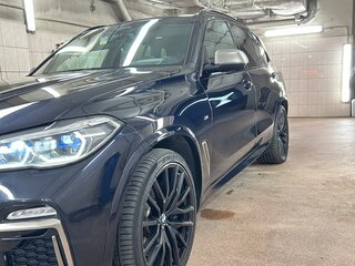 2020 BMW X5 M50d IV (G05/G18), чёрный, 6000000 рублей, вид 2