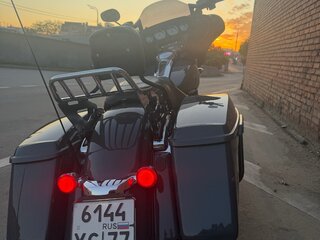 2014 Harley-Davidson Street Glide, серый, 1250000 рублей, вид 4