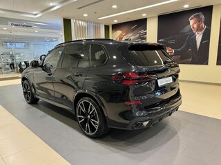 2025 BMW X5 40d IV (G05/G18) Рестайлинг, чёрный, 17054900 рублей, вид 4