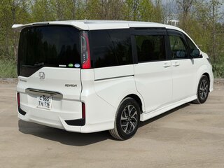 2020 Honda Stepwgn Spada V Рестайлинг, белый, 2580000 рублей, вид 4
