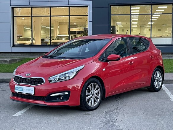 2015 Kia Ceed II Рестайлинг, красный, 1210000 рублей