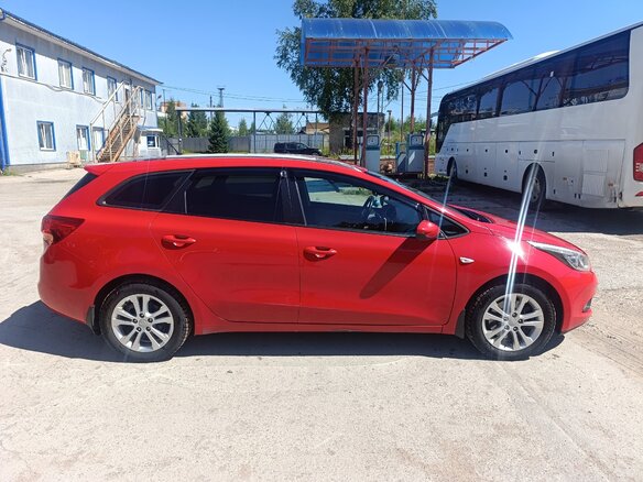 2014 Kia Ceed II, красный, 950000 рублей - вид 4