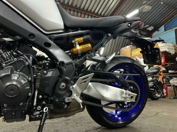 2023 Yamaha MT-09 (FZ-09), серебристый, 1150000 рублей - вид 20