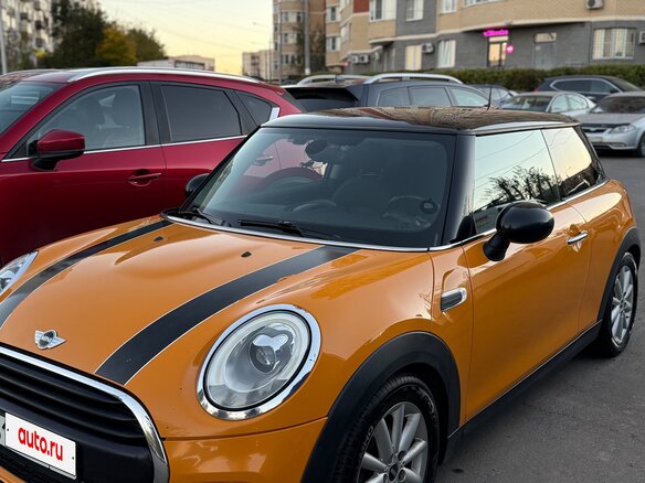 2015 Mini Hatch Cooper III (F55/F56), оранжевый, 1250000 рублей - вид 1