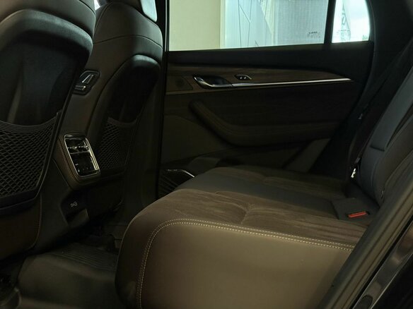 2026 Geely Monjaro (Xingyue L) I Рестайлинг 2 (China Market), чёрный - вид 6