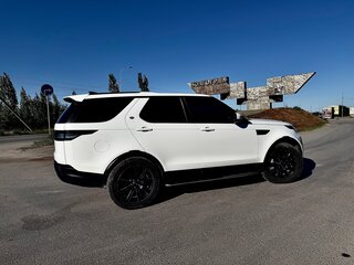 2019 Land Rover Discovery V, белый, 4300000 рублей, вид 5