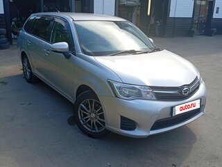 2015 Toyota Corolla Fielder XI (E160, E170, E180), серебристый, 990000 рублей, вид 2