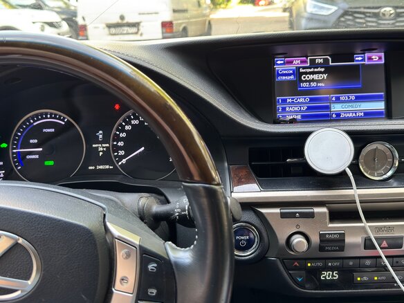 2012 Lexus ES 300h VI, чёрный, 1900000 рублей - вид 4