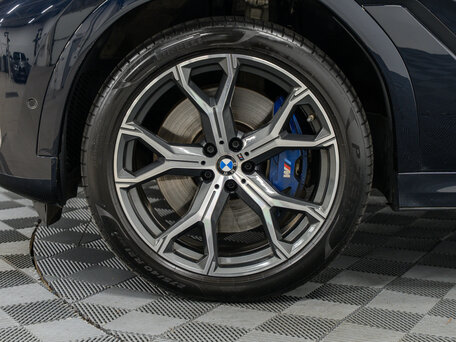 2020 BMW X6 30d III (G06), синий, 7990000 рублей, вид 3