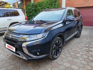 2021 Mitsubishi Outlander III Рестайлинг 3, синий, 3000000 рублей, вид 1