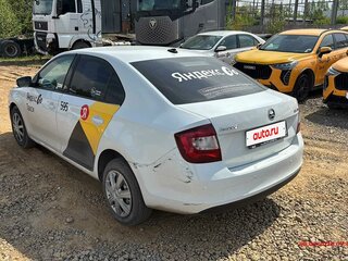 2019 Skoda Rapid I Рестайлинг, белый, 633650 рублей, вид 4