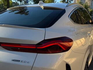 2022 BMW X6 30d III (G06), белый, 10590000 рублей, вид 5