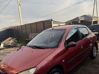 2007 Peugeot 206, красный, 220000 рублей, вид 1