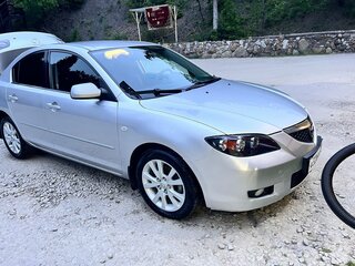 2007 Mazda 3 I (BK) Рестайлинг, серебристый, 800000 рублей, вид 3