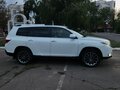 2013 Toyota Highlander II (XU40) Рестайлинг, белый, 1745000 рублей - вид 2