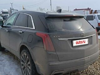 2022 Cadillac XT5 I Рестайлинг, чёрный, 3800000 рублей, вид 3
