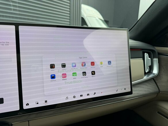 2026 Zeekr 8X 70 kWh, чёрный - вид 13
